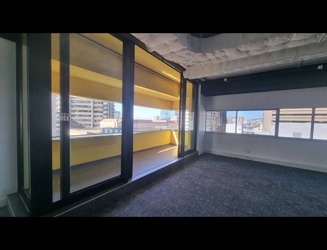 974M² OFFICE TO LET IN CAPE TOWN CITY CENTRE
